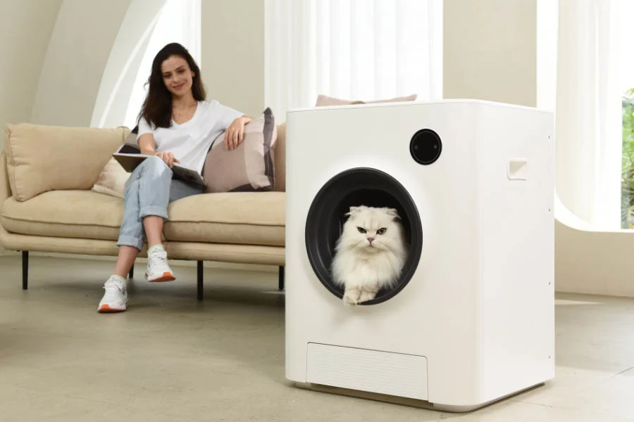 A New Era in Feline Hygiene with Rolling Litter Box